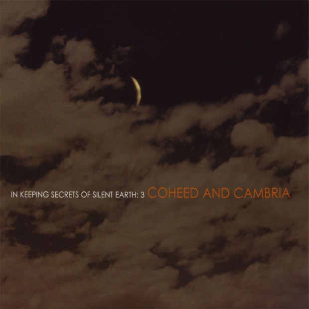 Portada del álbum 'In Keeping Secrets of Silent Earth: 3' de Coheed and Cambria.