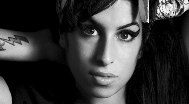 Amy Winehouse cumplió x años de fallecida este 2013.