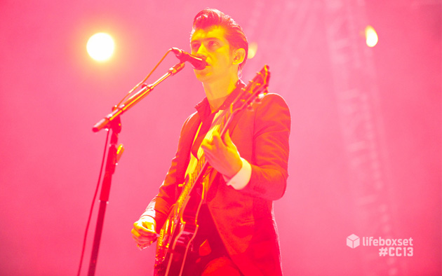 Alex Turner durante la presentación de Arctic Monkeys en el Festival Corona Capital 2013. Foto: LifeBoxset.