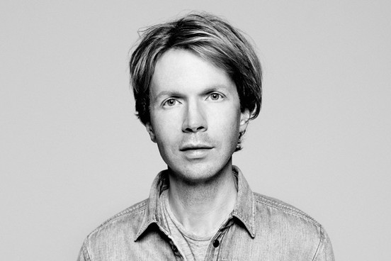 Escucha la nueva canción de Beck para la serie Divorce de HBO
