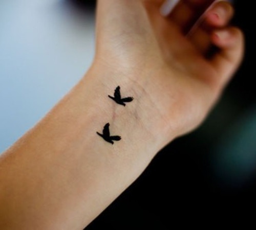 Cute-wrist-tattoo