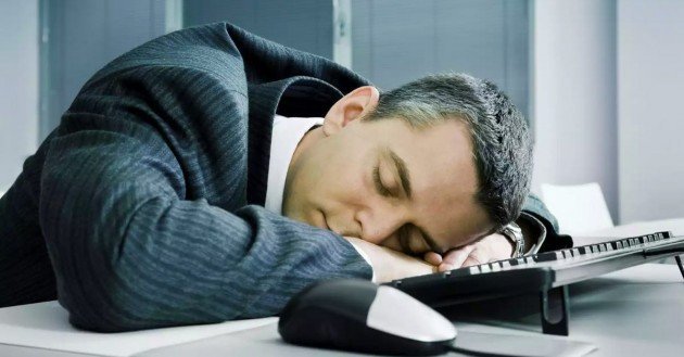 Dormir temprano tiene muchas ventajas, estudio afirma