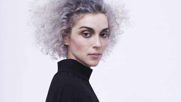 Mira un clip de The Birthday Party, la nueva película de St. Vincent