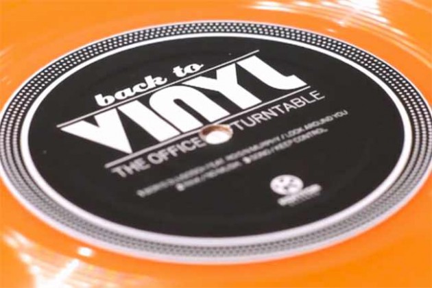 Kontor-Records-Back-To-Vinyl-The-Office-Turntable-1