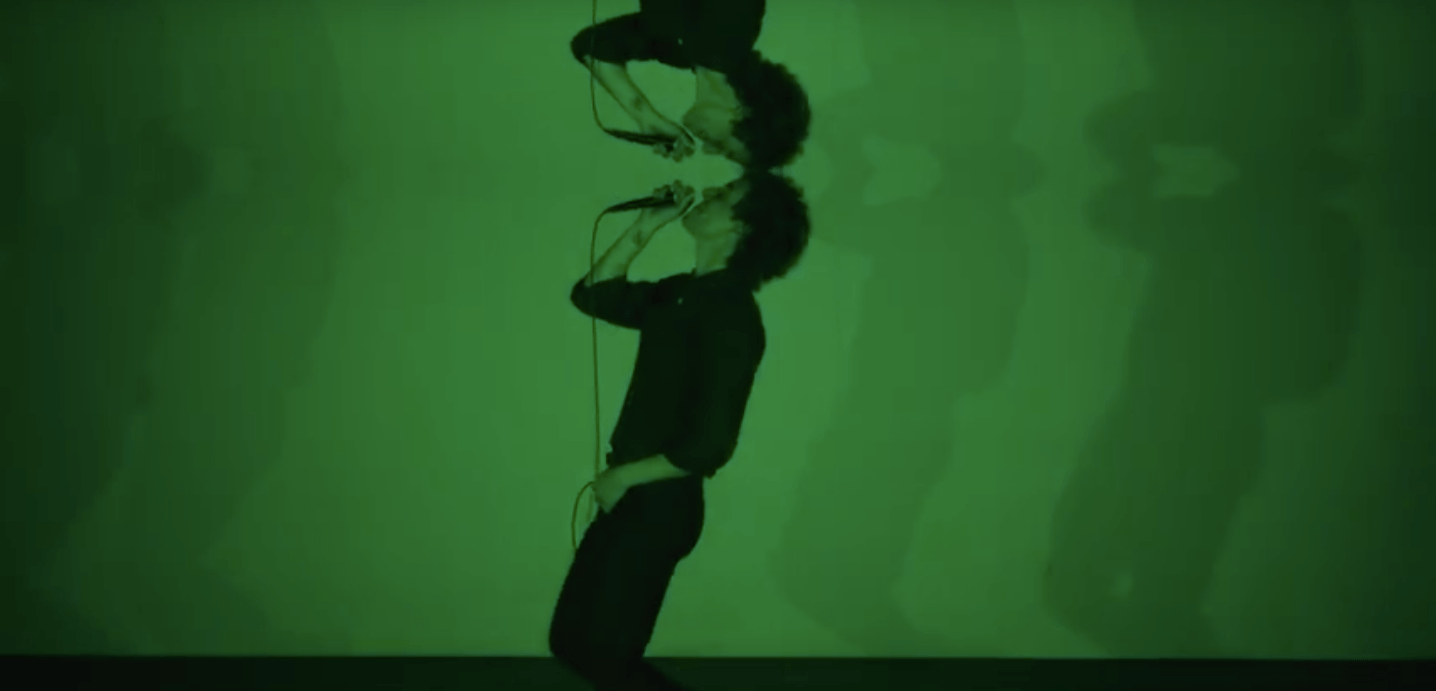 Albert Hammond Jr. convierte el dolor en color en