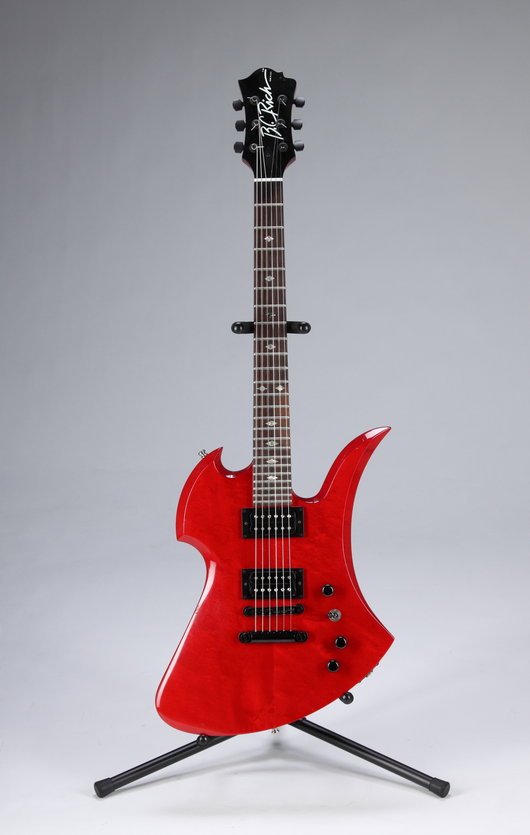 15140-guitar-530-85