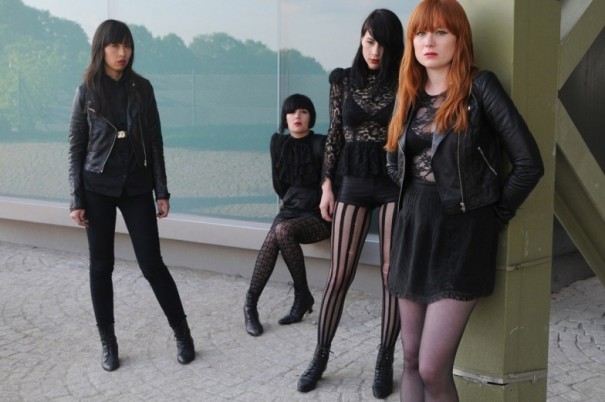 Dum-Dum-Girls_784x0