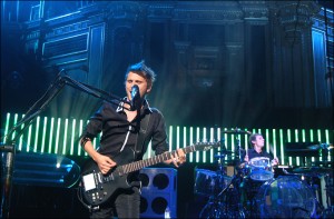 Video en vivo de Muse en el Royal Albert Hall en 2008: “Megalomania”