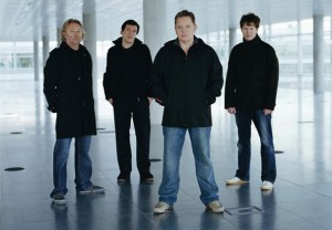 Nuevo disco en vivo de New Order: Live at The London Troxy