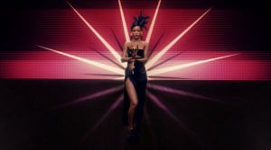 Coldplay presenta a Rihanna en el video “Princess of China”