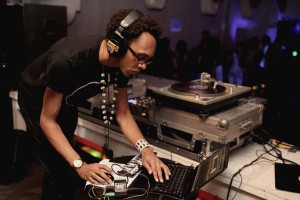 DJ /rupture regala más de 8 horas de música