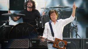 Así fue la reunión de Nirvana con Paul McCartney al frente