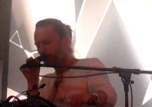 Así tocan Thom Yorke y Nigel Godrich a dúo para los primeros shows de Atoms for Peace