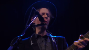 Beck estrena canciones de ‘Song Reader’ en vivo