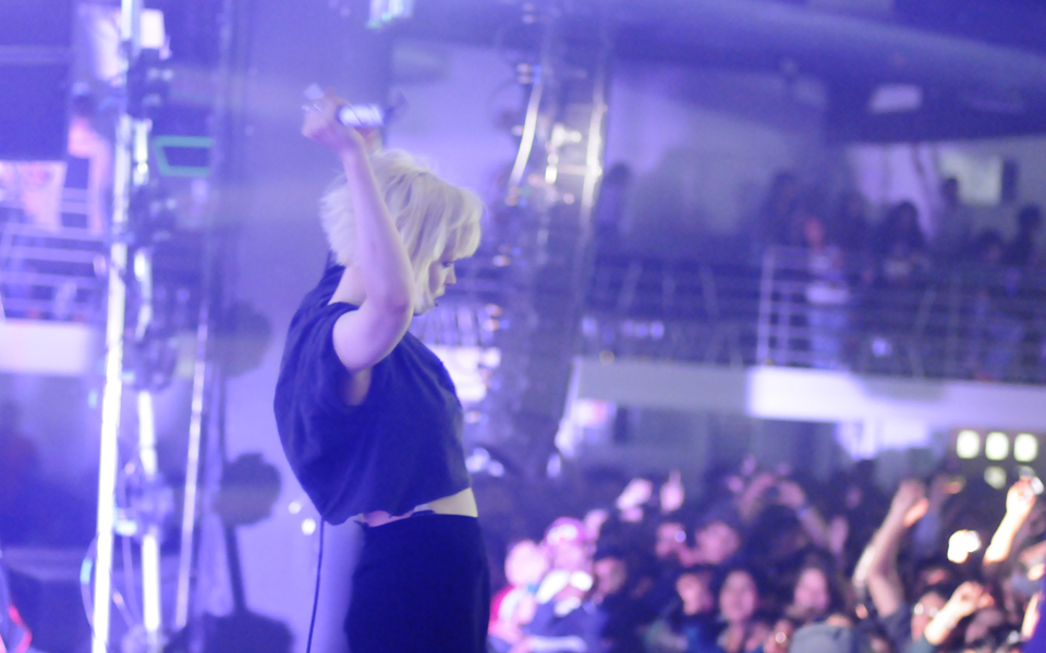 Éstas son las últimas fotos de Crystal Castles en vivo, y fueron