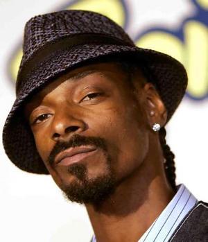 Adiós, Snoop Dogg y Snoop Lion. Hola, Snoopzilla