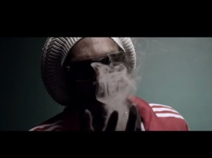 Snoop Lion presenta el videoclip para “Smoke the Weed”