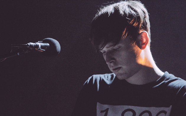 James Blake durante su presentación más reciente en México. Foto: Daniel Patlán / LifeBoxset.