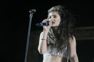 Lorde en Coachella, revivan su debut