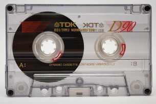 El cassette está de vuelta y ahora puede almacenar 64,750,000 canciones