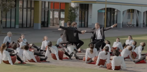Checa el detrás de cámaras del genial y último video de Ok Go