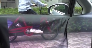 El coche transparente es lo más raro e increíble que vas a ver hoy