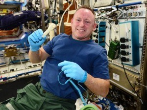 La NASA mandó una llave de tuercas vía e-mail al espacio