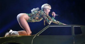 ¡Vaya! Miley Cyrus nos sorprende… y por las razones correctas