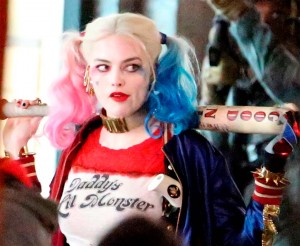 Aquí está el tutorial de maquillaje de Harley Quinn que tanto querías