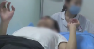 Así torturan en China a las personas para “curarlas” por ser gay