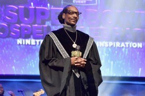 Snoop Dogg alcanza el primer lugar en las listas de popularidad de música gospel