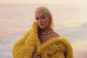 Christina Aguilera lanza una nueva balada titulada “Twice”