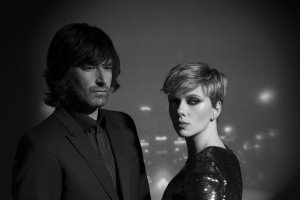 Scarlett Johansson y Pete Yorn comparten un nuevo EP titulado ‘Apart’