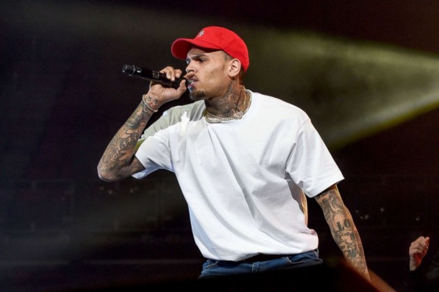 Chris Brown podría ir a la cárcel, pero no por violencia…