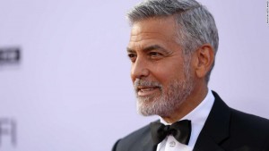George Clooney fue hospitalizado después de sufrir un accidente en motocicleta
