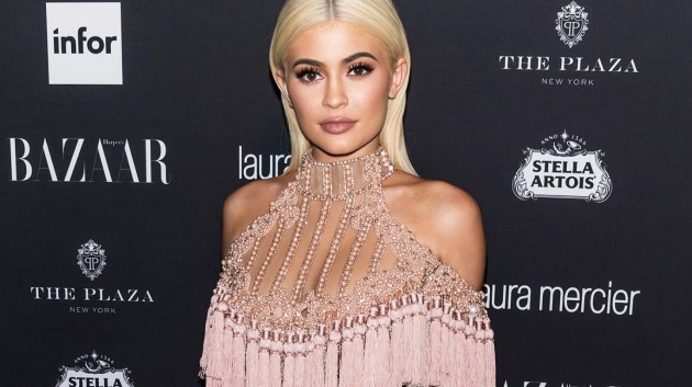 Kylie Jenner en la portada de Feorbes por ser la mujer billonaria más joven