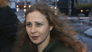 Autoridades Rusas han prohibido a Maria Alyokhina de Pussy Riot dejar su país