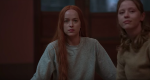 Mira a Tilda Swinton y Dakota Johnson enfrentarse en el estremecedor nuevo avance de ‘Suspiria’