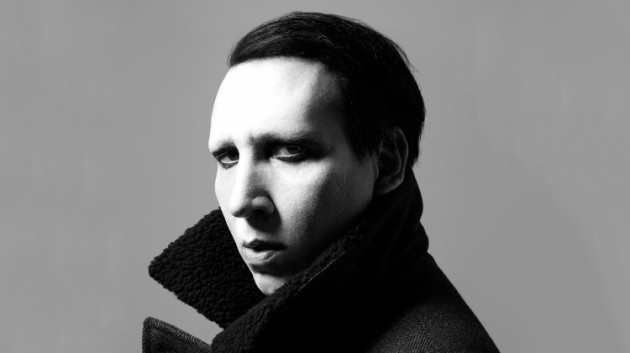 Marilyn Manson quiere que tu noche de Halloween sea más interesante con dildos en forma de su cara