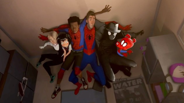¿Dónde está Stan Lee? El creador de Marvel Cómics aparecerá en varias escenas de ‘Spider-Man: Into the Spider-Verse’