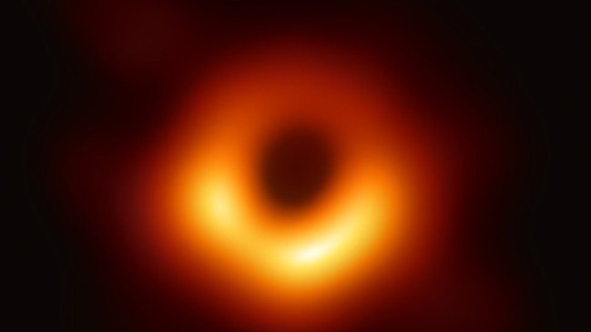 Día histórico: científicos comparten la primera imagen de un agujero negro