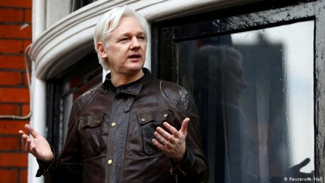 Julian Assange, fundador de WikiLeaks, es arrestado en Londres