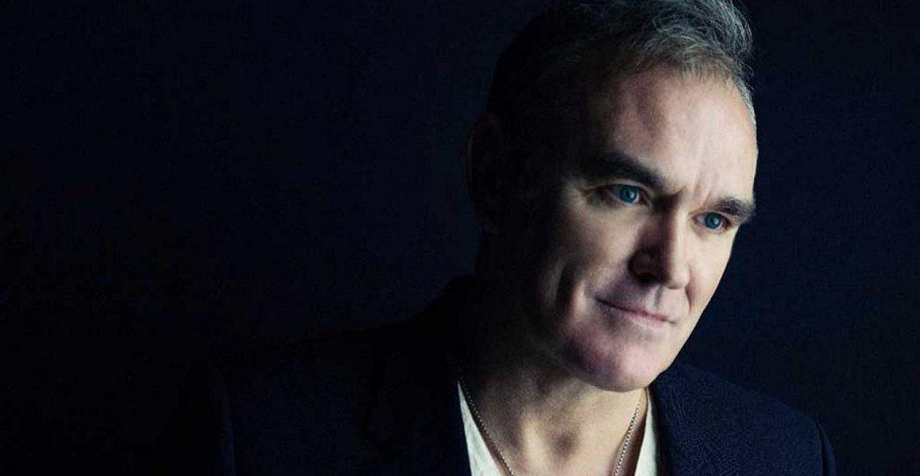 Escucha “I Thought You Were Dead”, el acelerado nuevo tema de Morrissey
