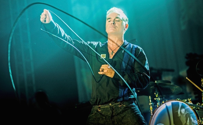 “Reí y lloré”: Morrissey aprueba ‘Shoplifters Of The World’, la polémica cinta de The Smiths