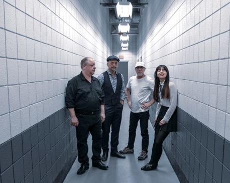 Escucha “On Graveyard Hill”, el primer adelanto del próximo álbum de Pixies