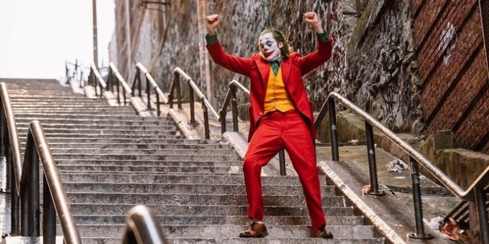 Una mirada más al aterrador ‘The Joker’ con el nuevo teaser chino de la película