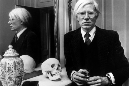 Excentricidad y arte pop: Cinco pinturas icónicas de Andy Warhol