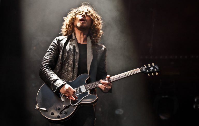 Gibson lanza al mercado edición especial de la guitarra que usara Chris Cornell