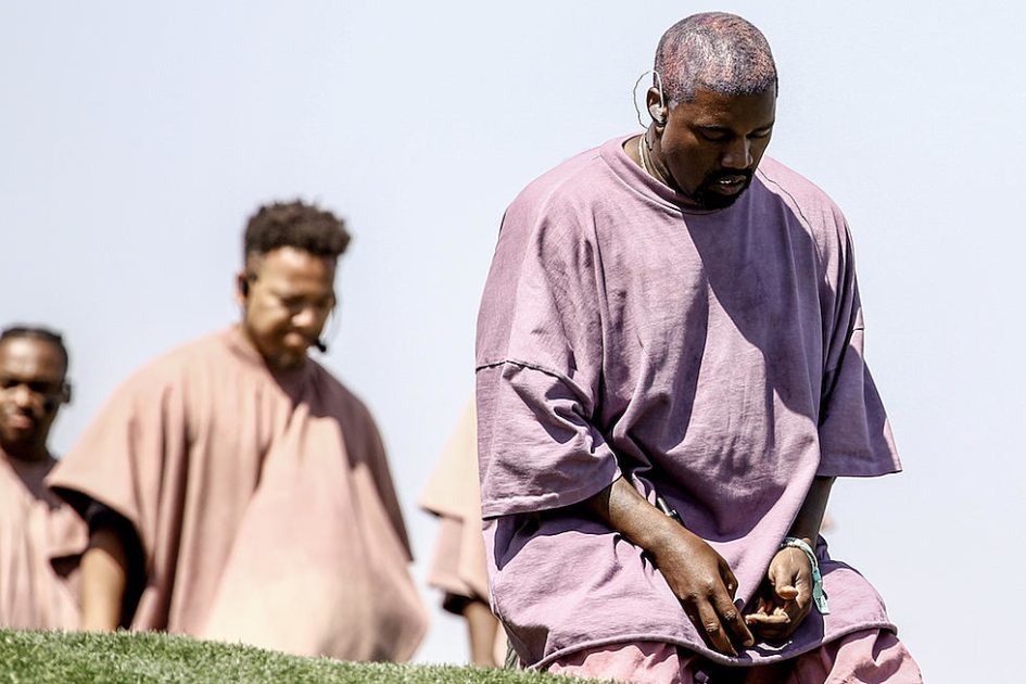 Kanye West ya no hará música secular y su próximo disco no contendrá groserías ni maldiciones