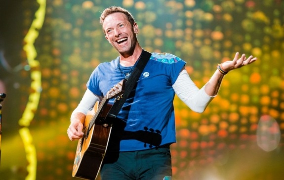 Aparece en Sao Paulo nuevo póster de Coldplay. Fans creen que se trata de un nuevo disco